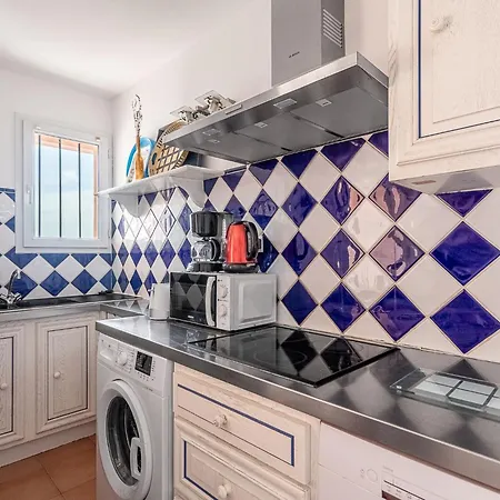 Appartement Baie Des Lecques By Interhome