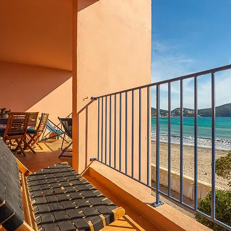 شقة Baie Des Lecques By Interhome *