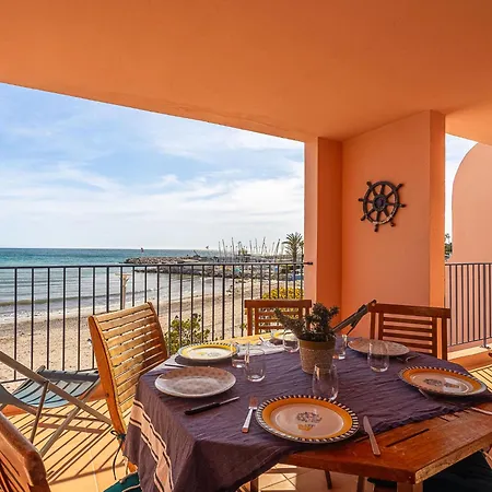 Baie Des Lecques By Interhome Appartement