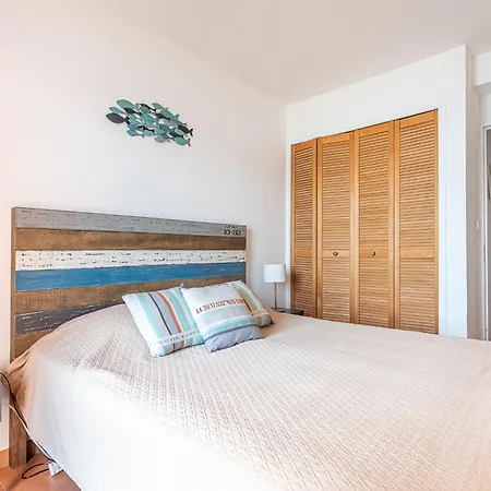 Apartamento Baie Des Lecques By Interhome